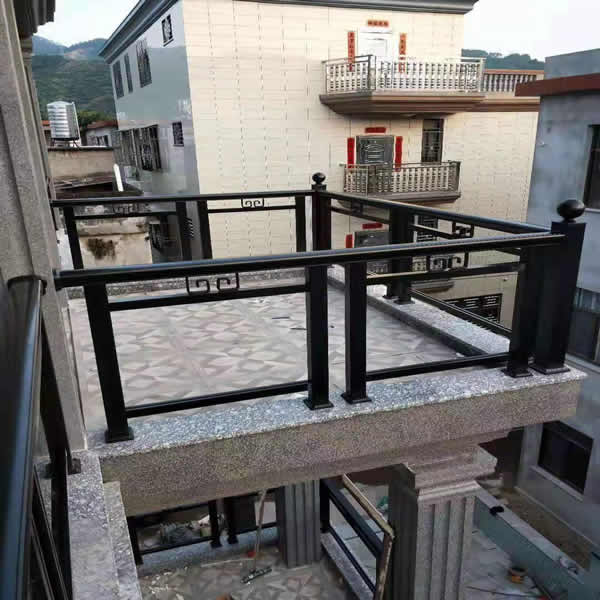 陽臺護欄