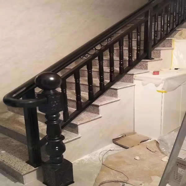 樓梯護欄